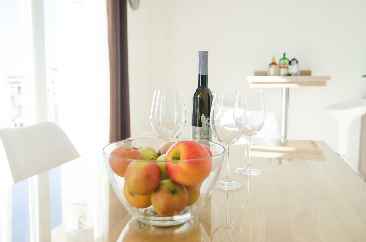 Apartman Korina Sukošan Esterno foto